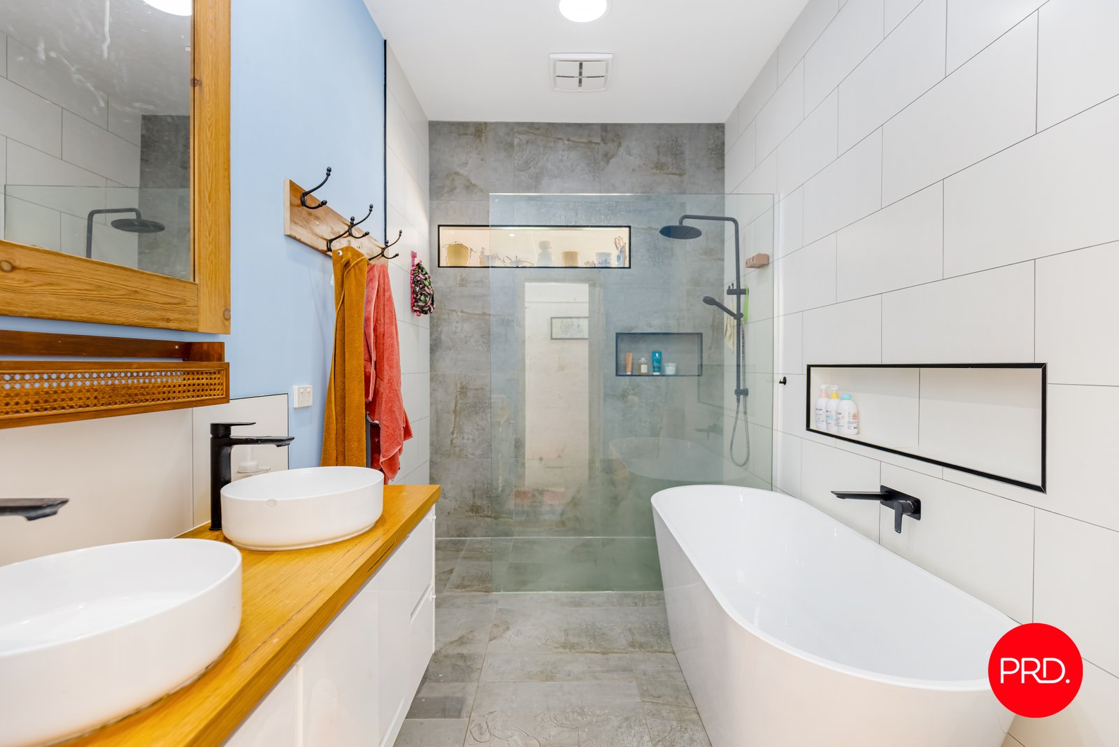 275 Mackenzie Street GOLDEN SQUARE 4