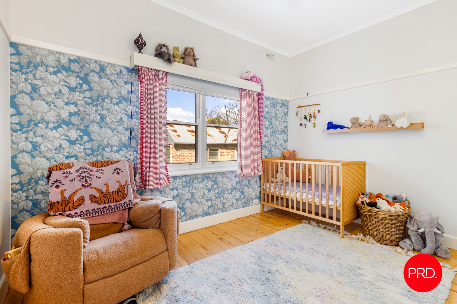275 Mackenzie Street GOLDEN SQUARE 8