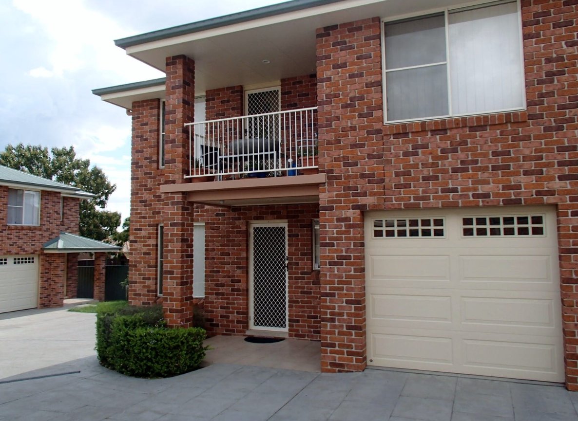 2/75 Marius Street TAMWORTH 2