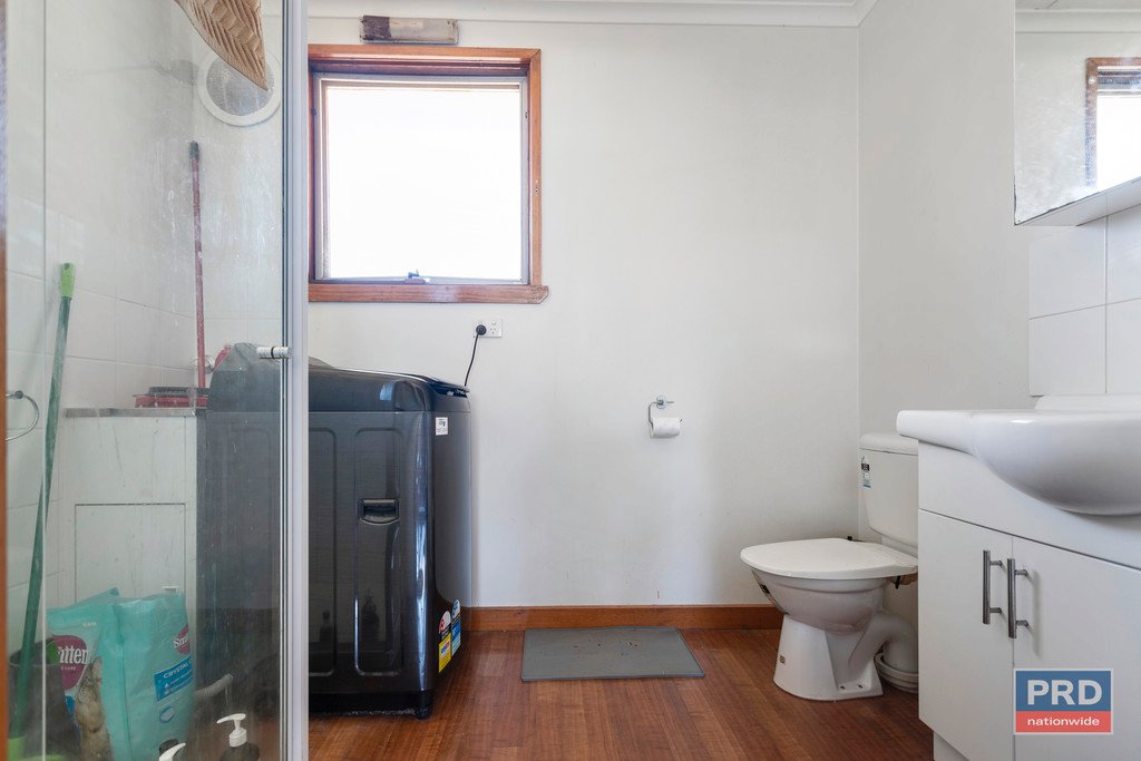 2/75 Retreat Road FLORA HILL 5