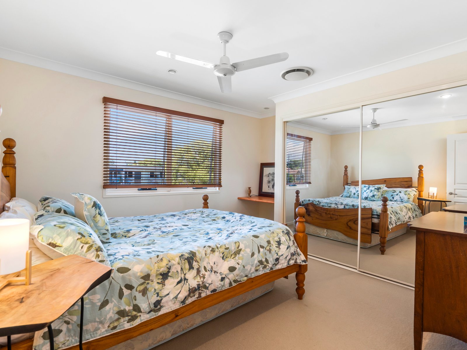 2/75 Tallebudgera Drive PALM BEACH 10