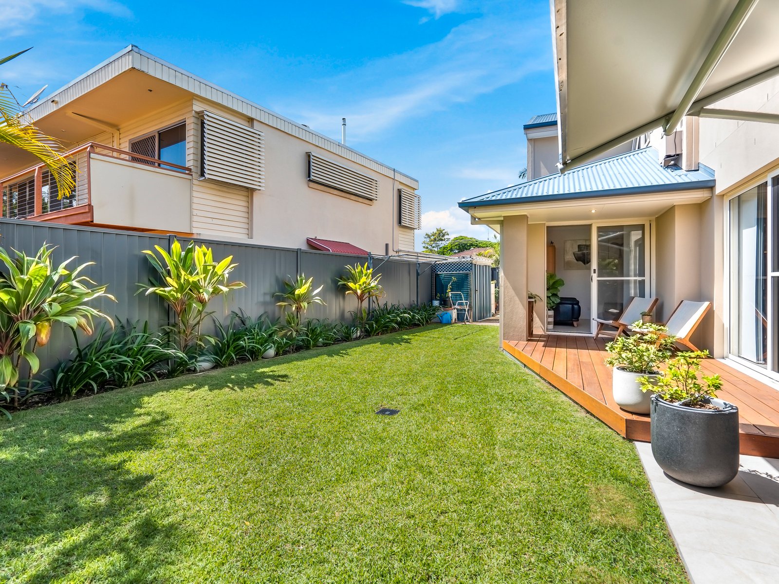 2/75 Tallebudgera Drive PALM BEACH 13