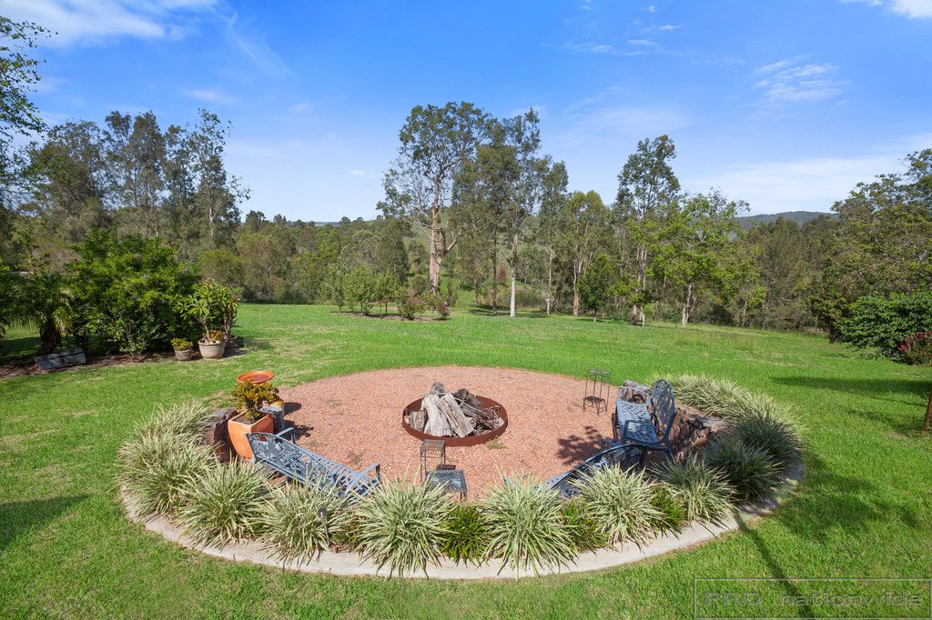 275 Webbers Creek Road PATERSON 18