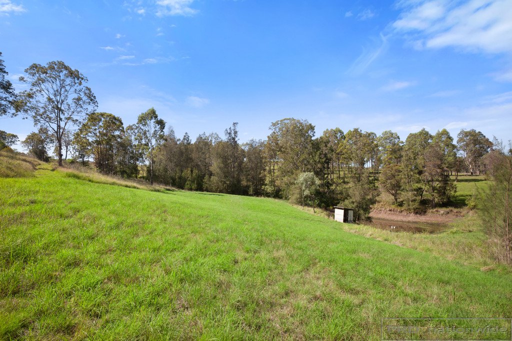 275 Webbers Creek Road PATERSON 19