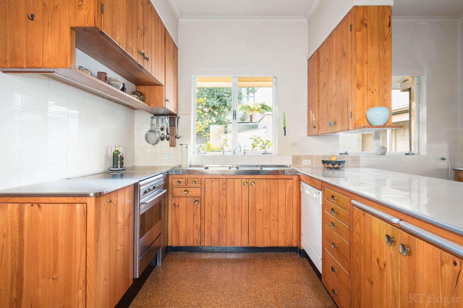 Real Estate and Property in 275 Williams Road, South Yarra, VIC