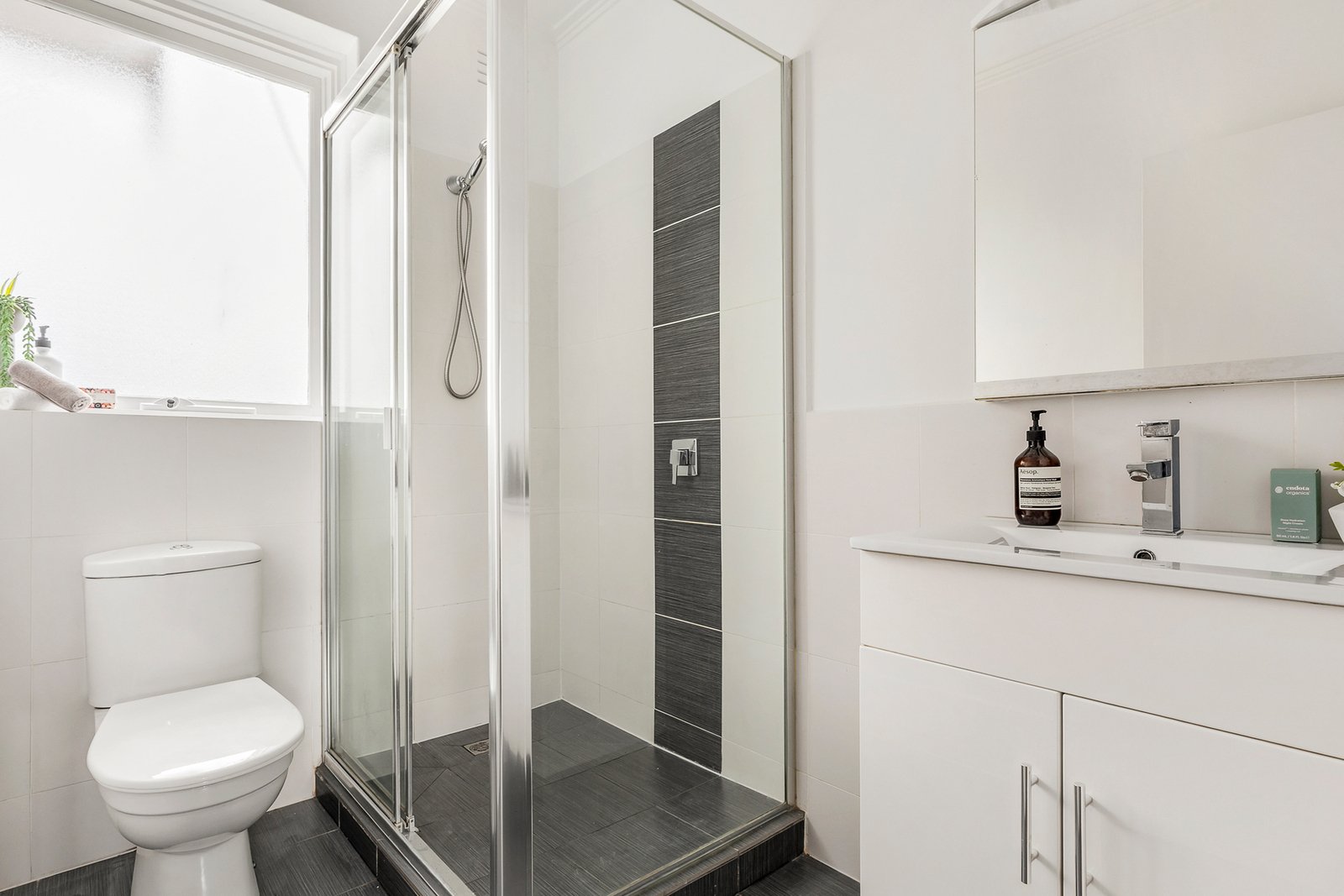 27/563 Glenferrie Road, Hawthorn, 3122