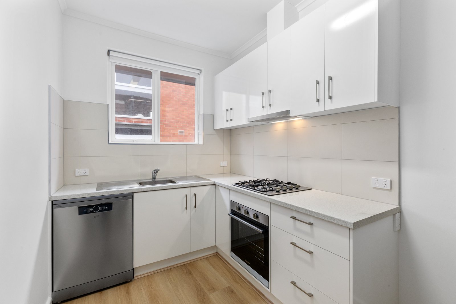 Gallery: 27/6-8 Avondale Road
