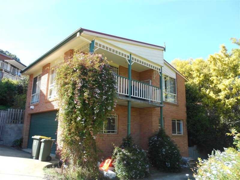 2/76 Begonia Street LINDISFARNE 1