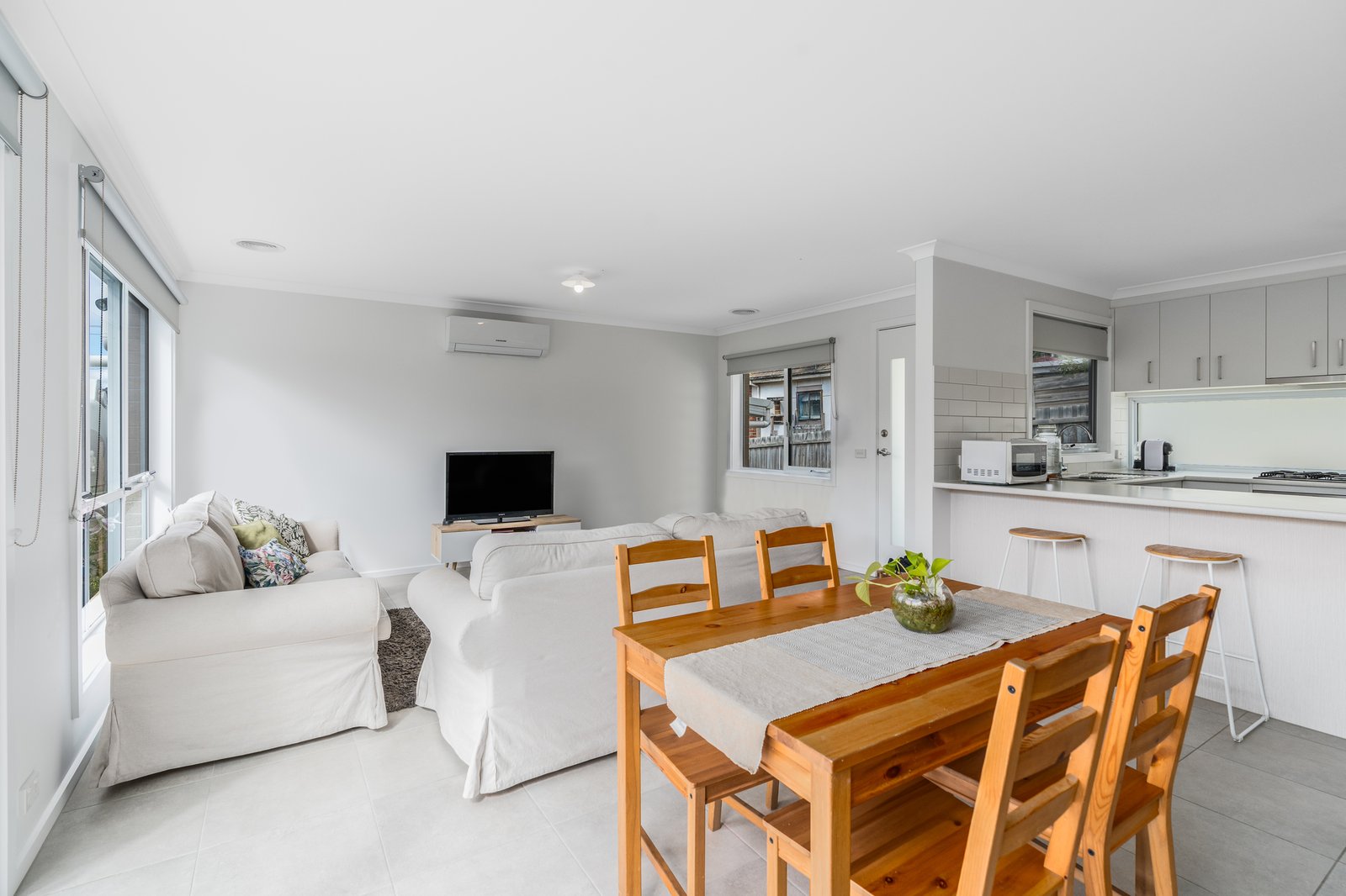 Gallery: 2/76 Francis Street