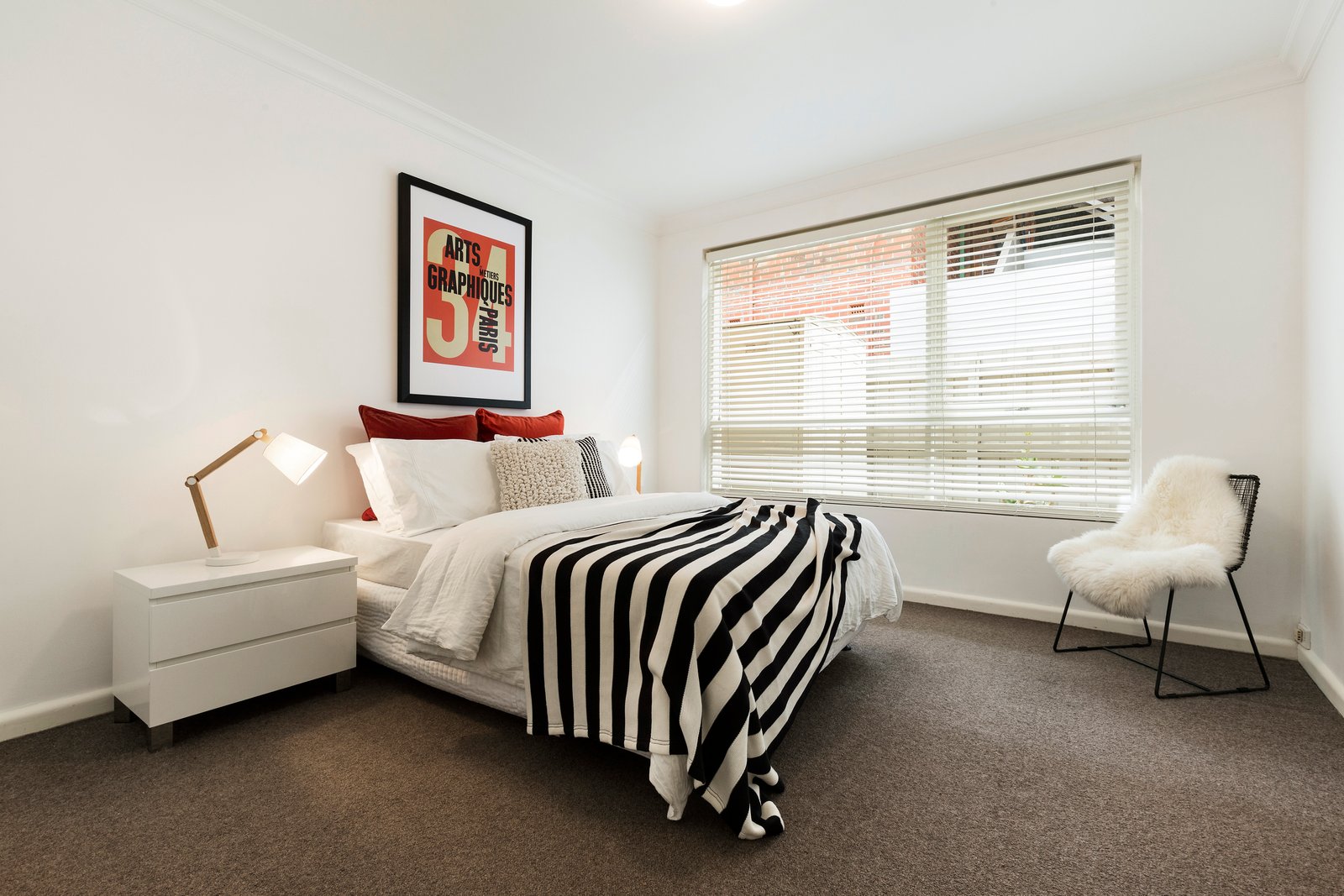 Gallery: 2/76 Mitford Street