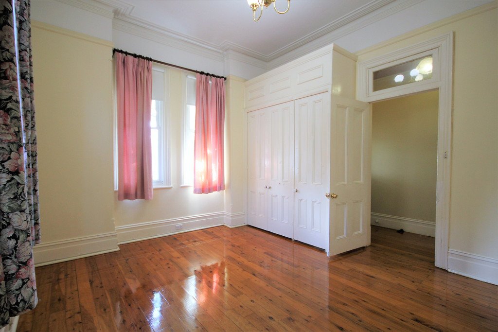 276 Railway Parade CARLTON 3