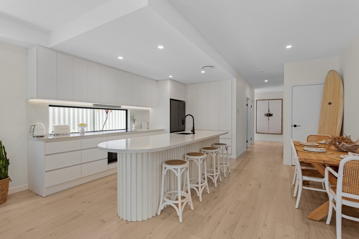2/76 Seagull Avenue Mermaid Beach 3