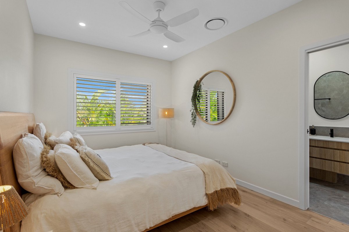 2/76 Seagull Avenue Mermaid Beach 4