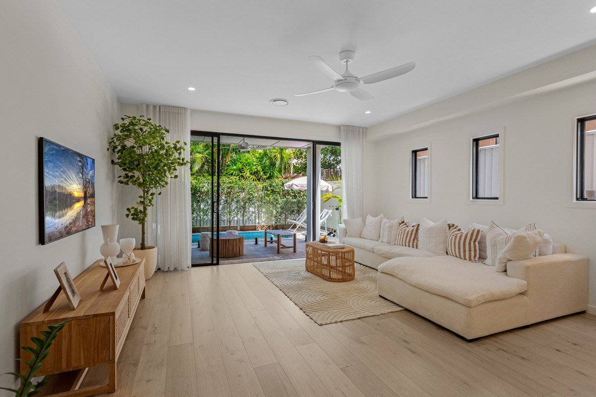 2/76 Seagull Avenue Mermaid Beach 15