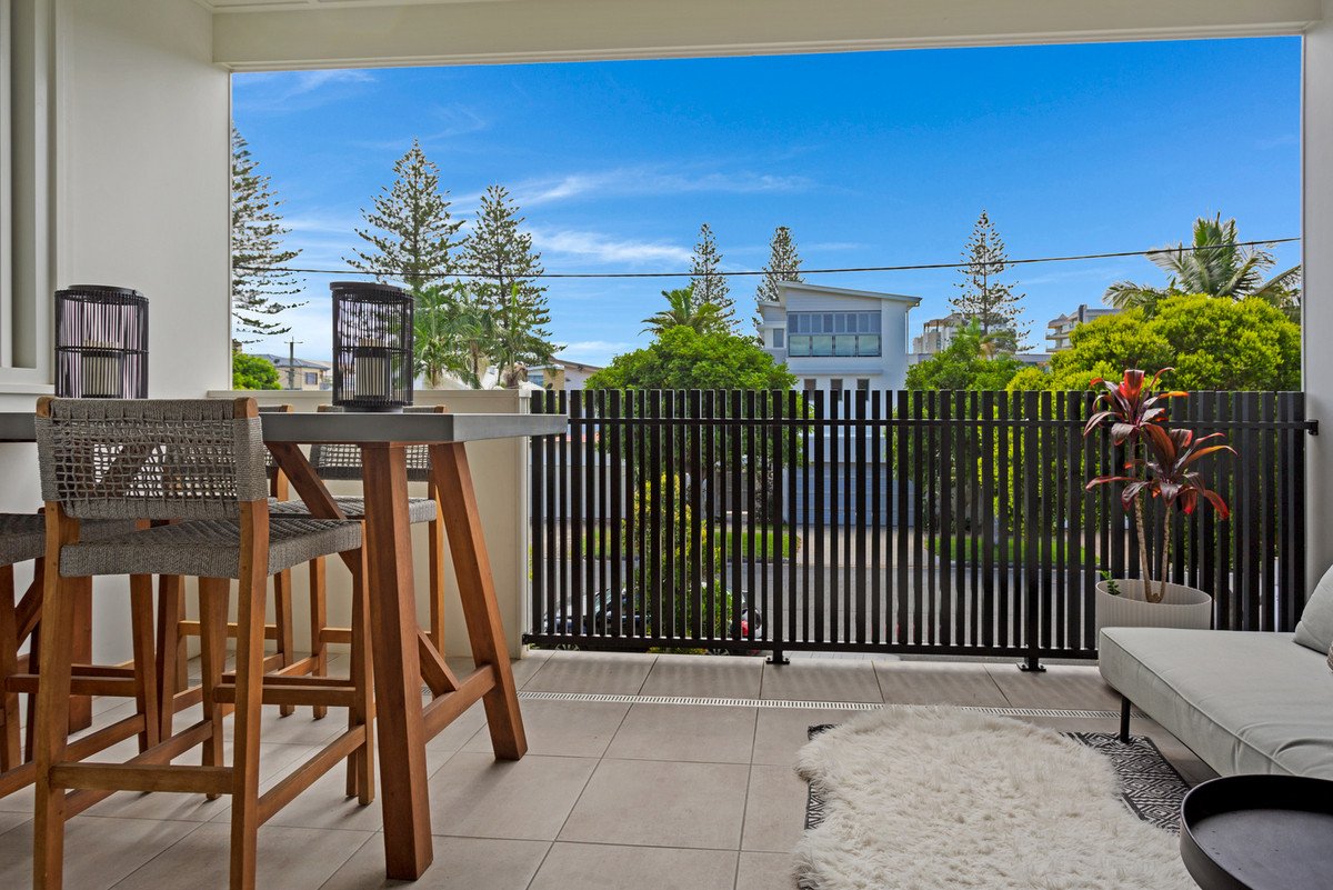 2/76 Seagull Avenue Mermaid Beach 18