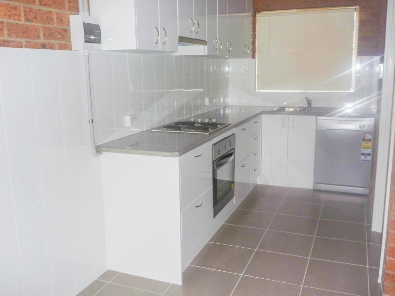 2/76 Travers Street WAGGA WAGGA 3