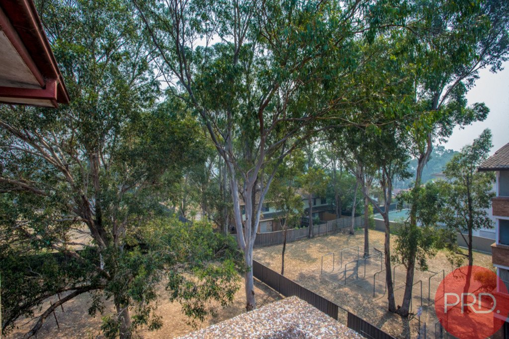 27/61-62 Park Avenue KINGSWOOD 9