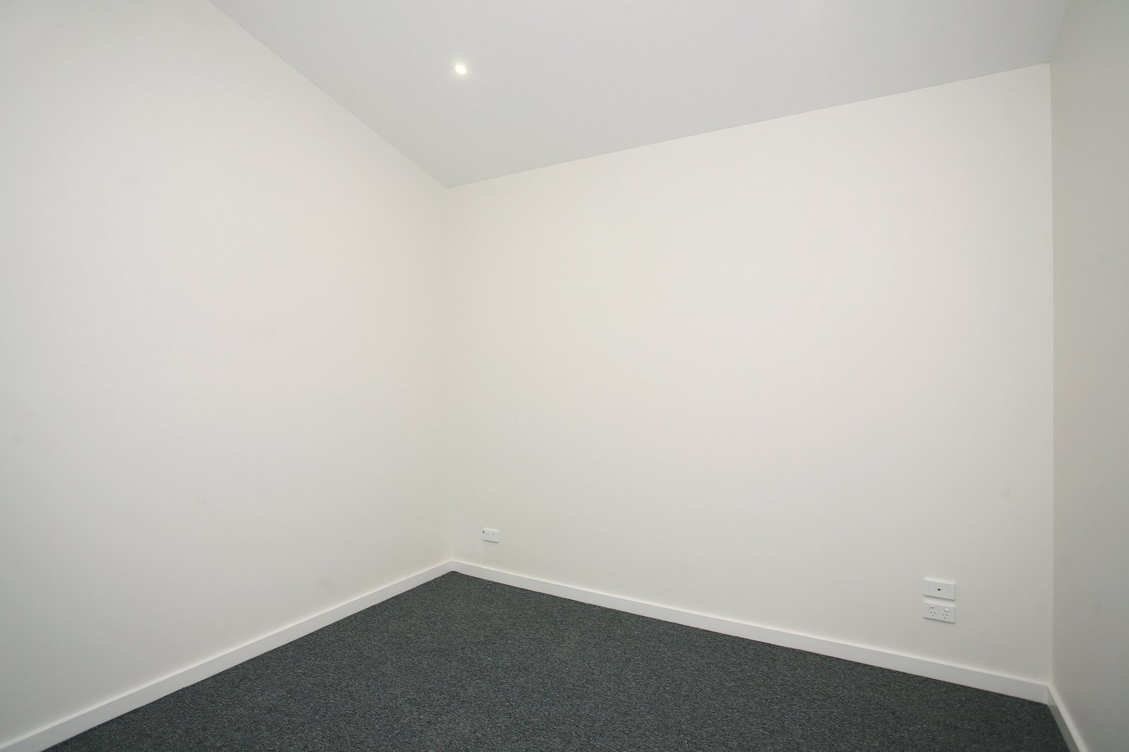 Gallery: 2/763 Centre Road