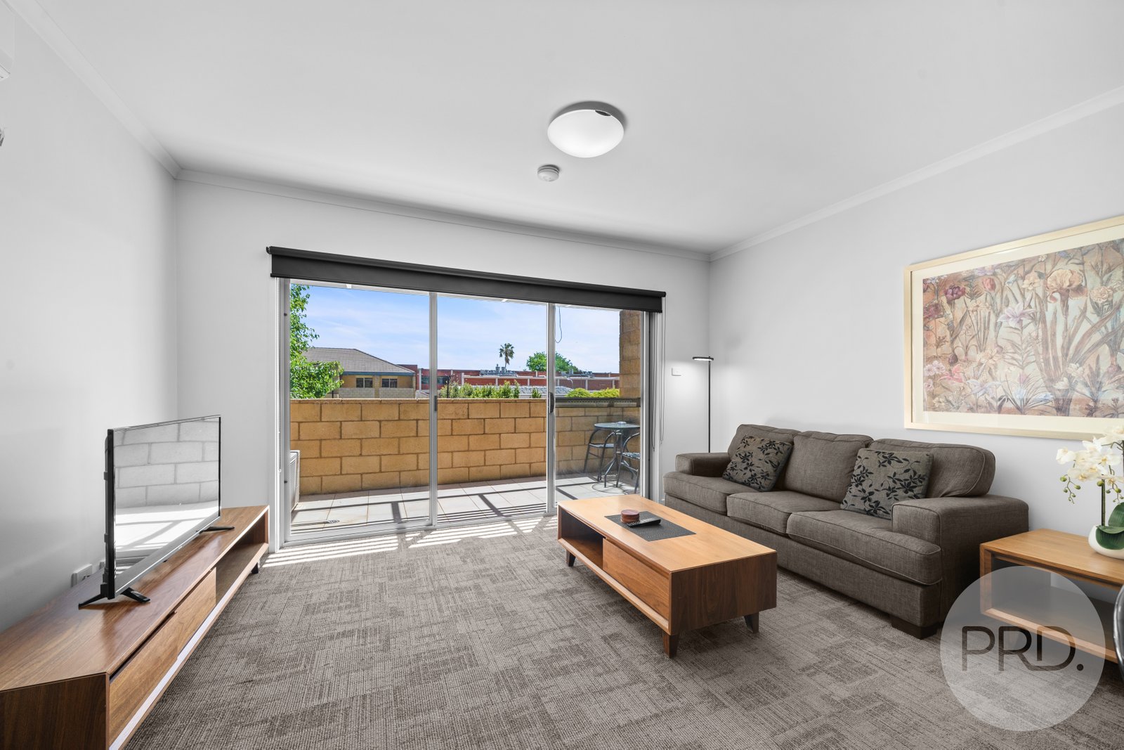 27/69 Gurwood Street WAGGA WAGGA 6