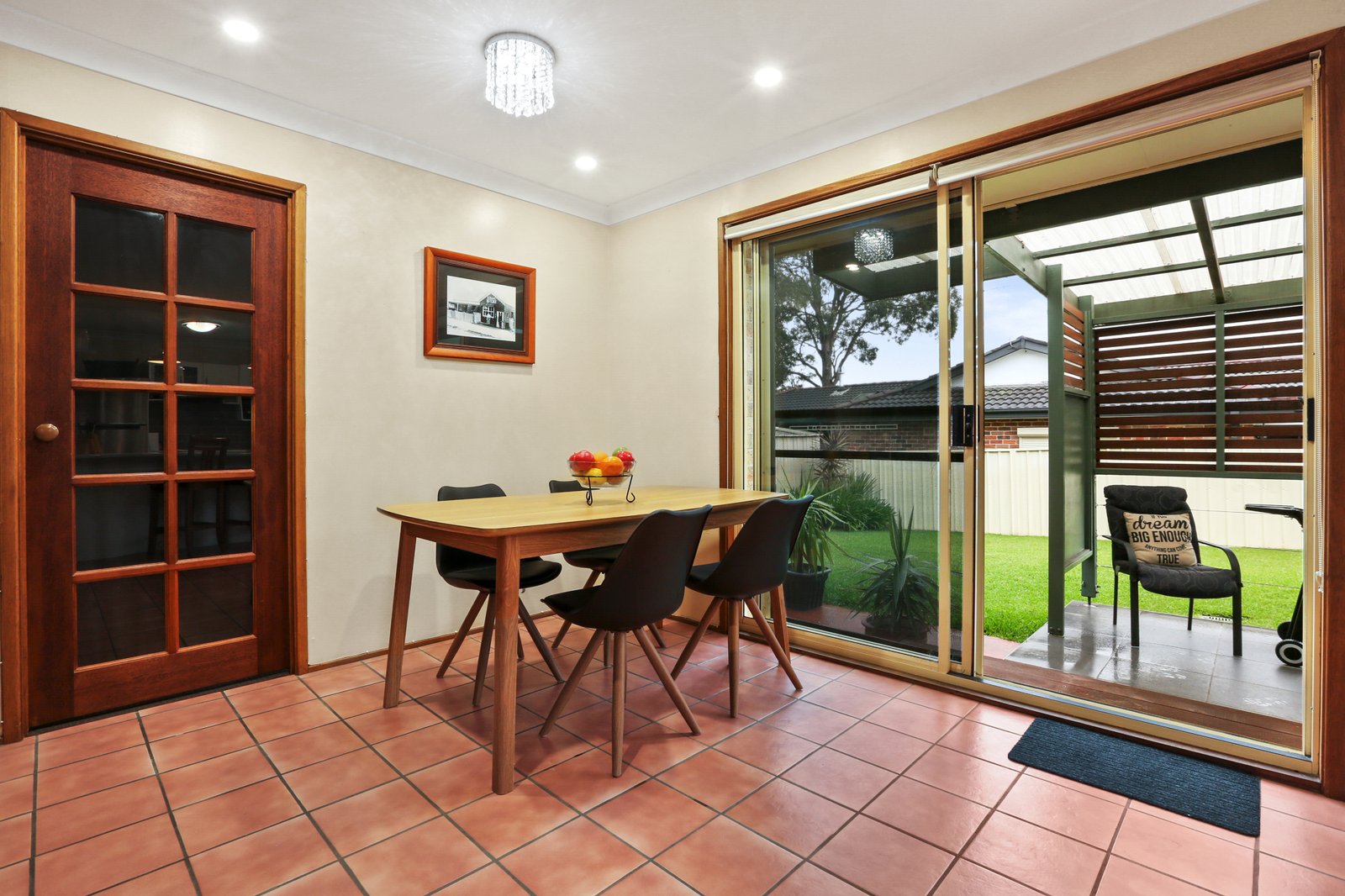 277 Farmborough Road FARMBOROUGH HEIGHTS 5