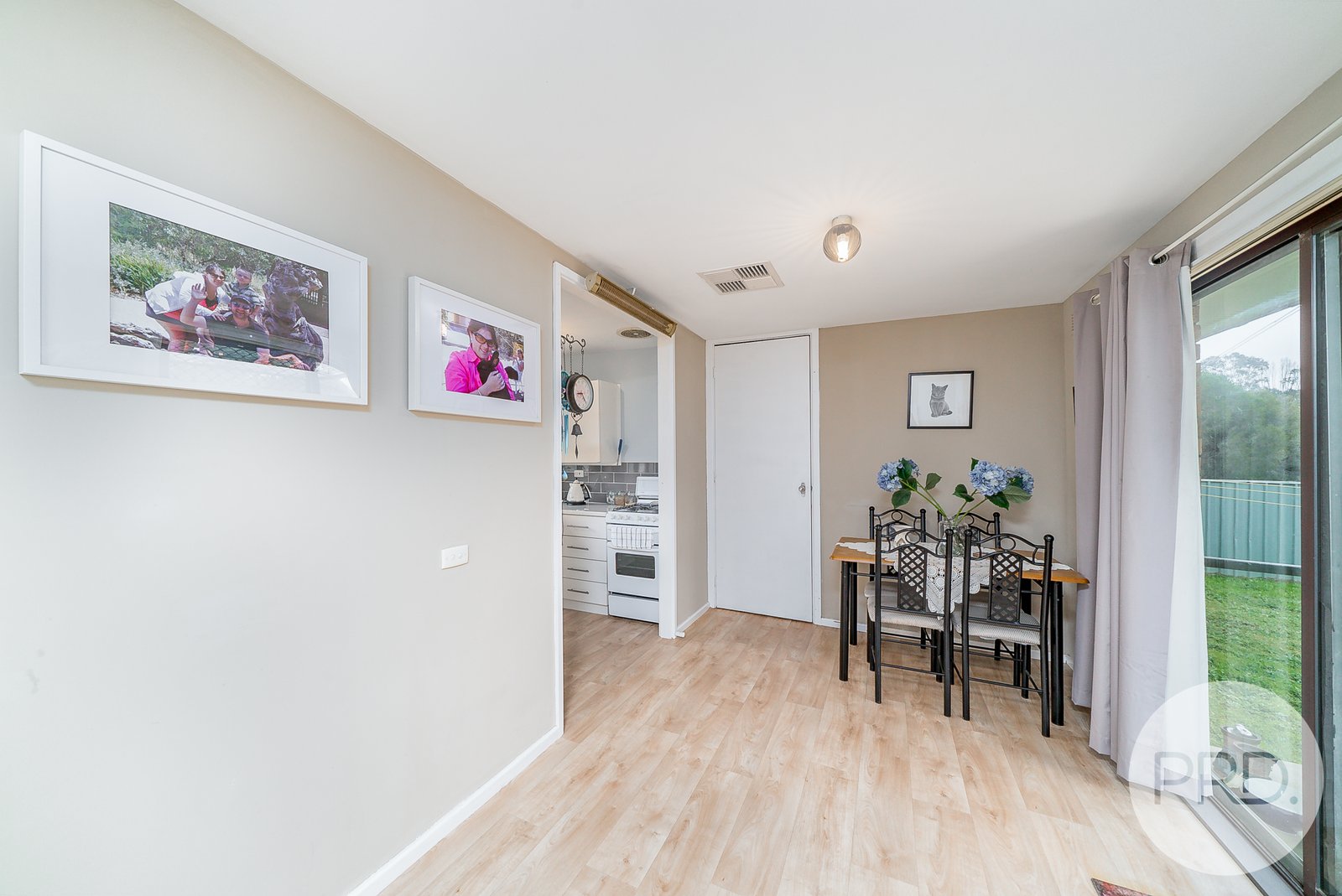 277 Fernleigh Road ASHMONT 7