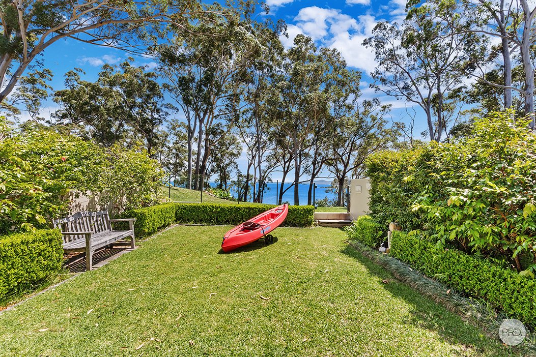 2/77 Kent Gardens SOLDIERS POINT 19