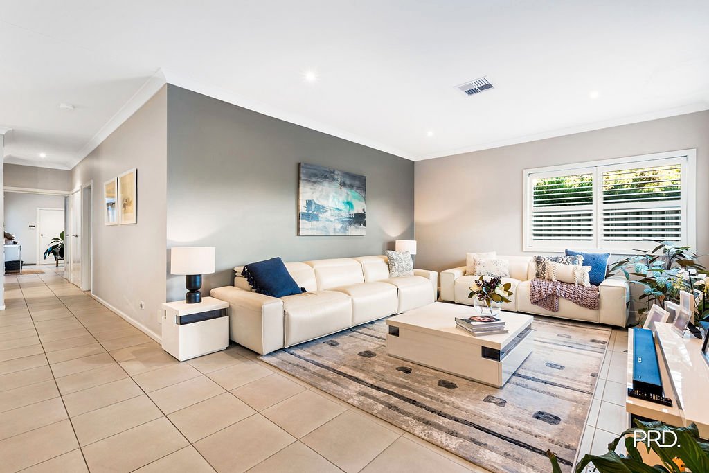 2/77 Nepean Avenue PENRITH 8