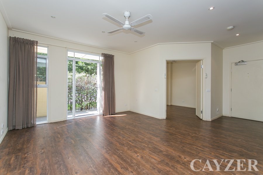 Gallery: 2/77 Pickles Street
