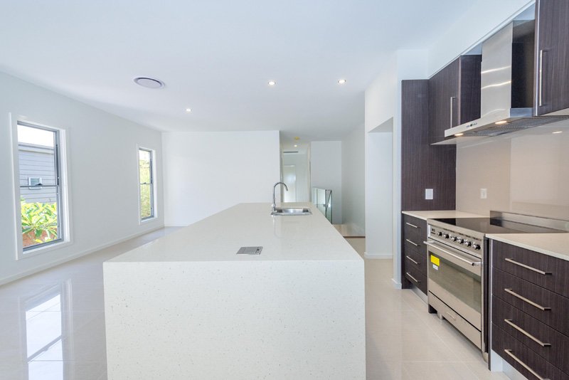 2/77 Stockton Street NELSON BAY 2