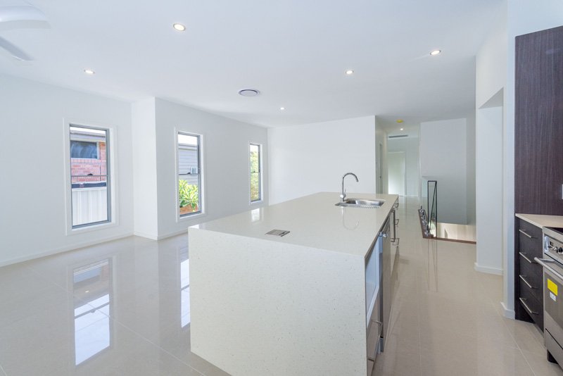 2/77 Stockton Street NELSON BAY 5