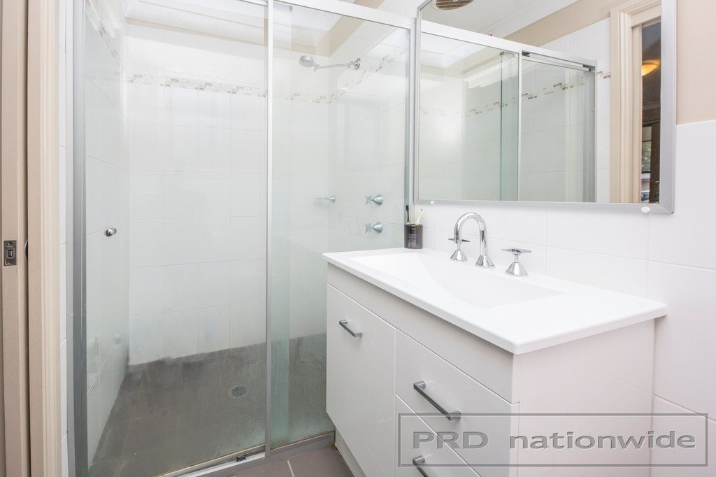 2/77 Yates Street BRANXTON 11
