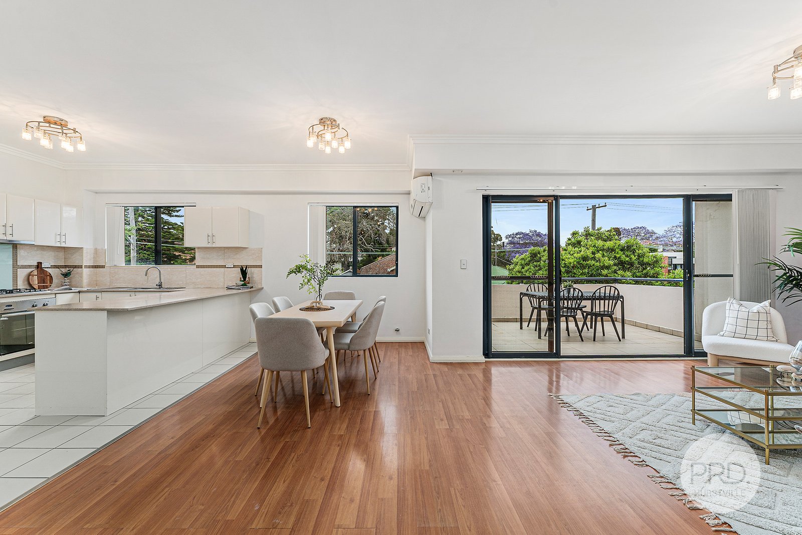 27/74-80 Woniora Road HURSTVILLE 2