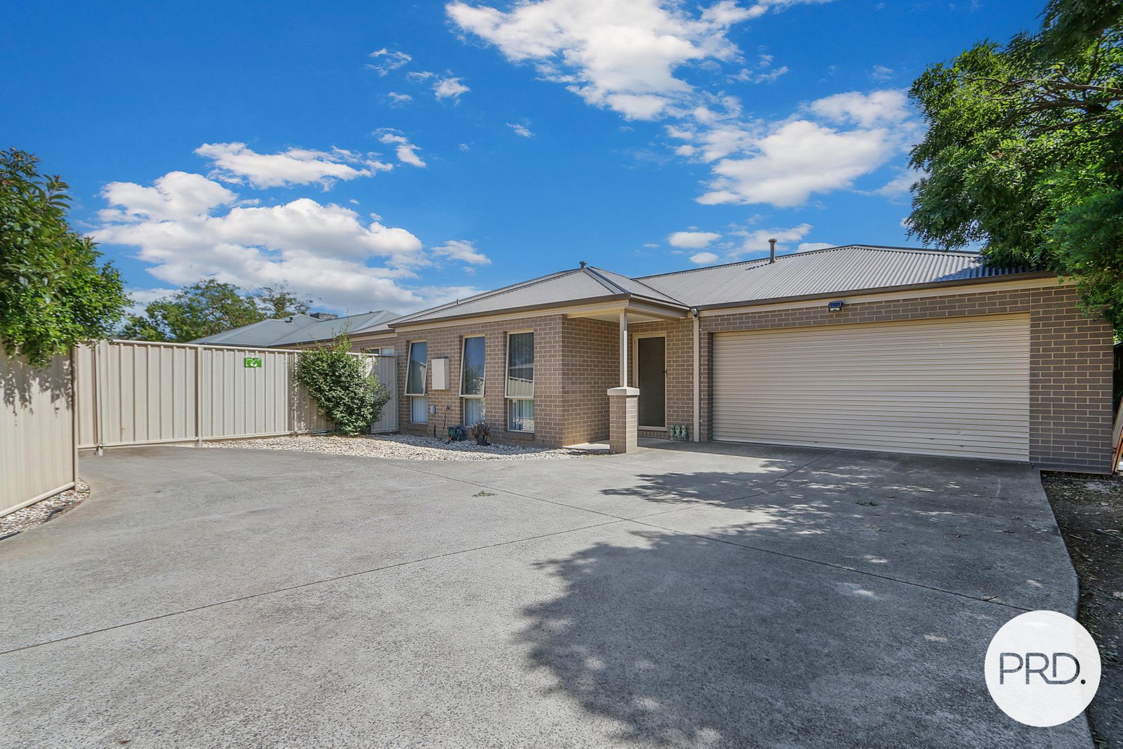 2/774 Centaur Road HAMILTON VALLEY 2