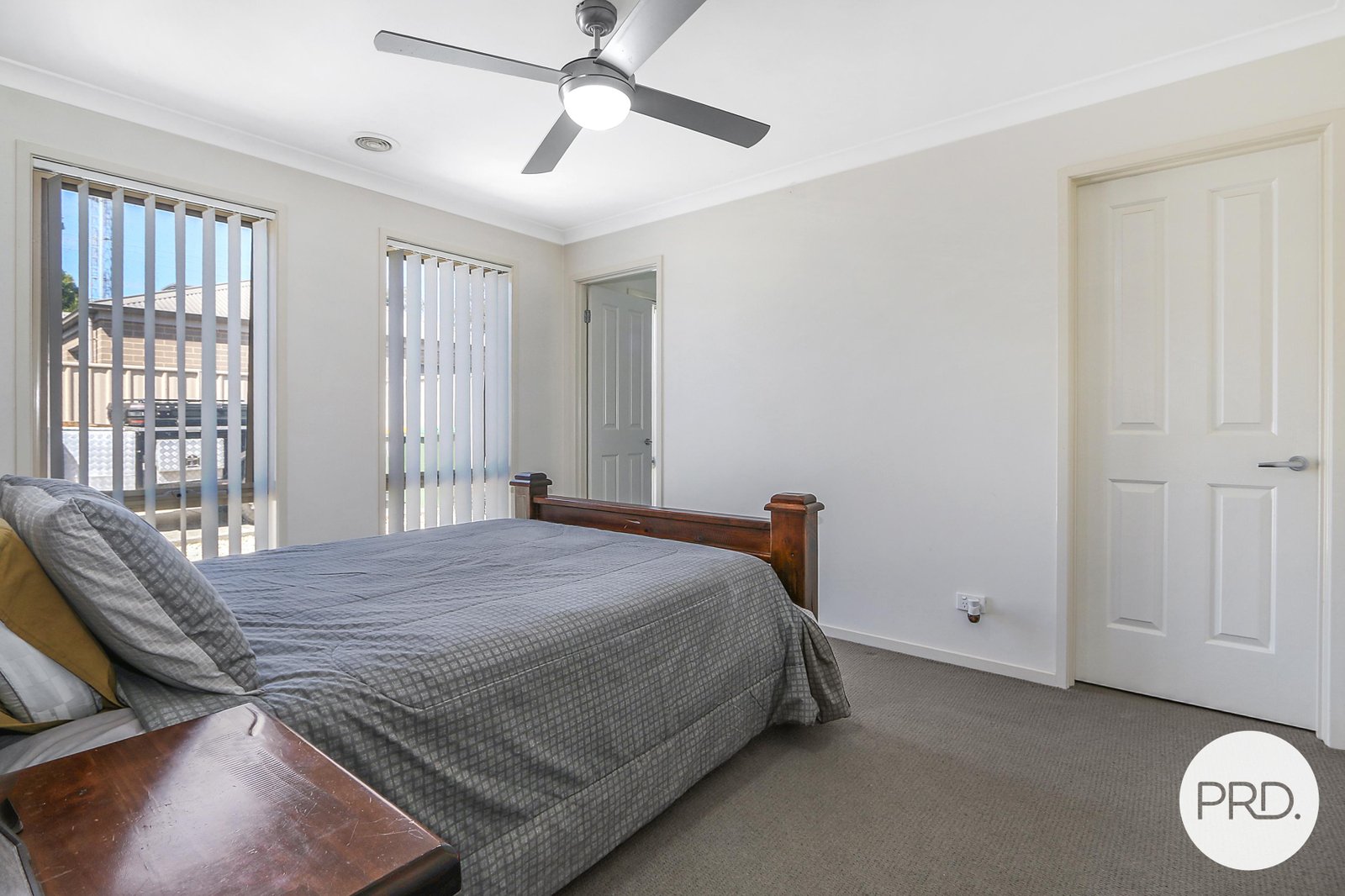 2/774 Centaur Road HAMILTON VALLEY 8