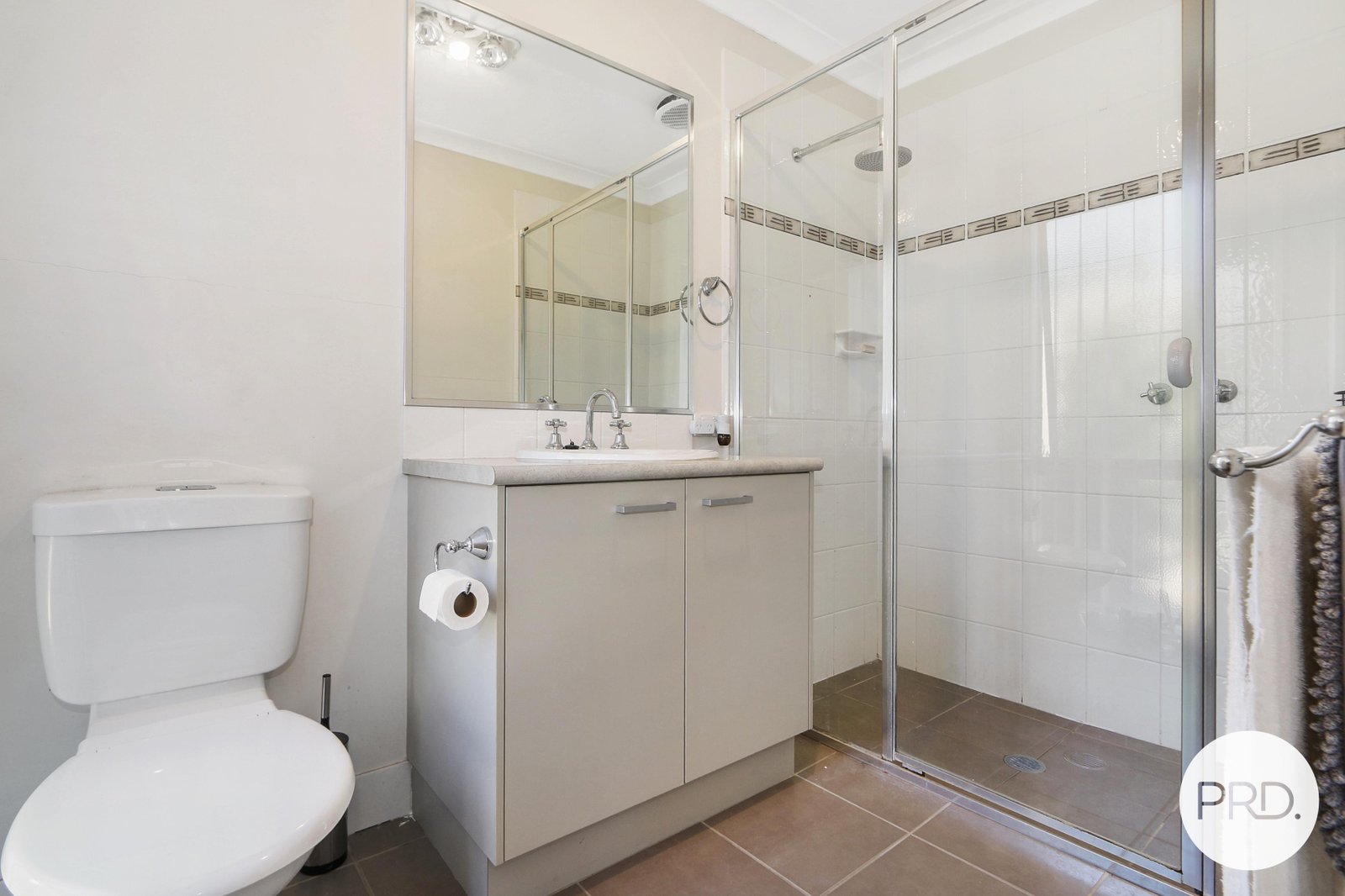 2/774 Centaur Road HAMILTON VALLEY 9