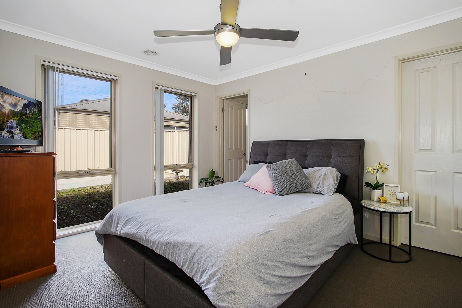 2/774 Centaur Road HAMILTON VALLEY 6