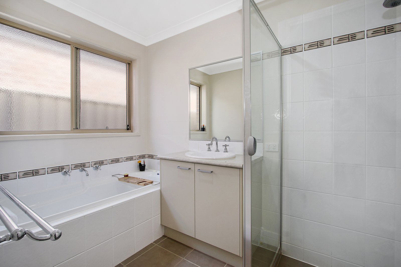 2/774 Centaur Road HAMILTON VALLEY 7