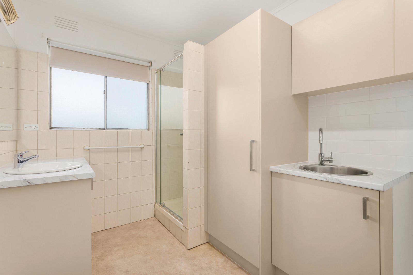 Real Estate and Property in 2/779 Station Street, Box Hill North, VIC