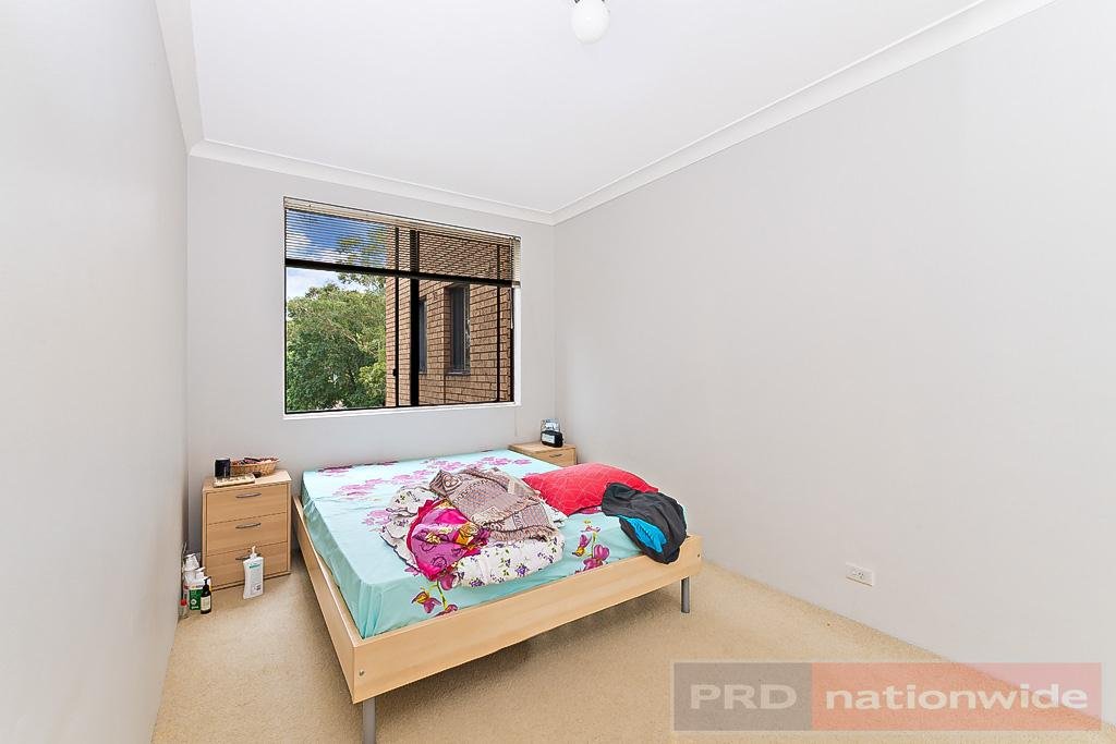 27/8-14 Swan Street REVESBY 5