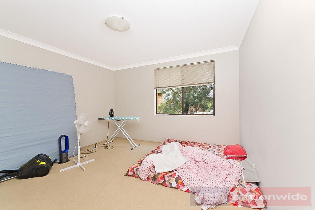 27/8-14 Swan Street REVESBY 6