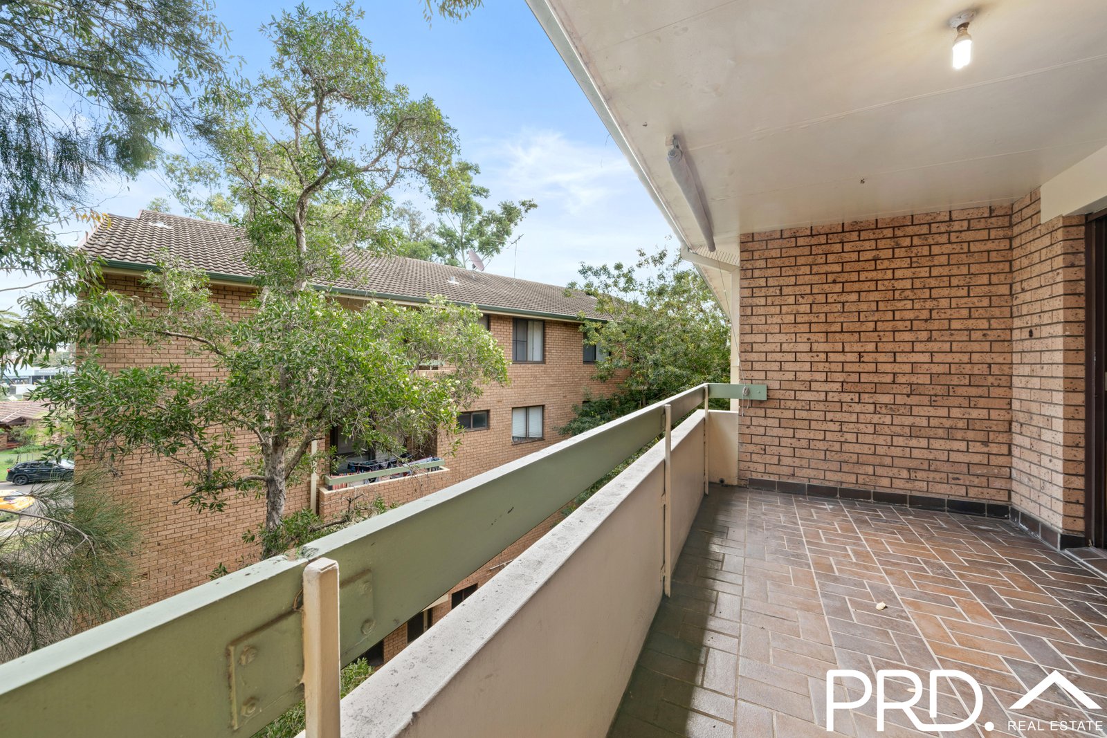 27/8-14 Swan Street REVESBY 2