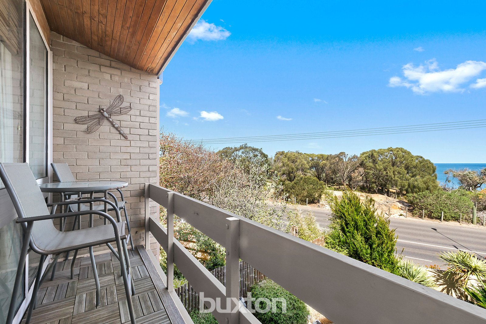 Gallery: 2/78 Beach Road