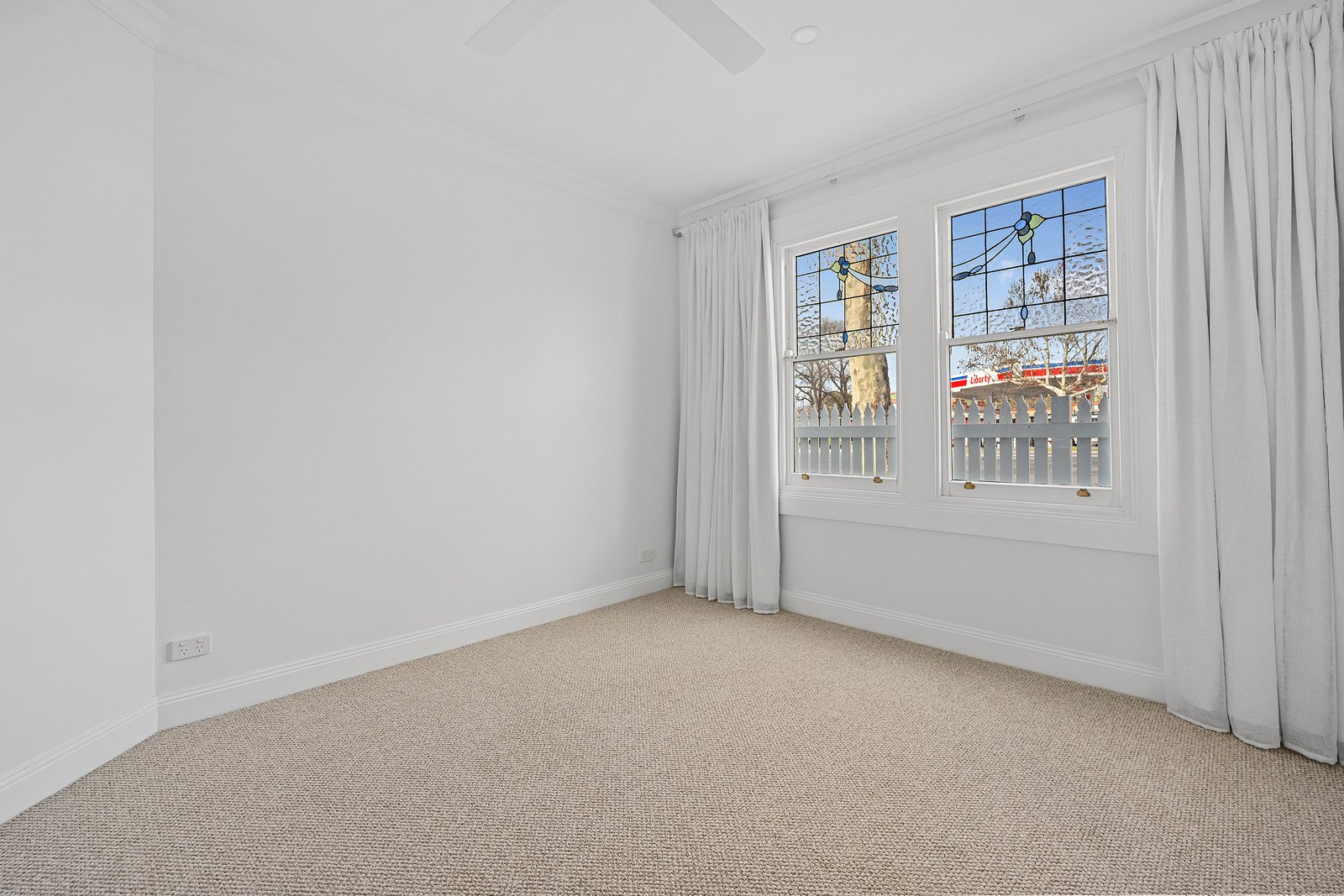 Gallery: 278 High St