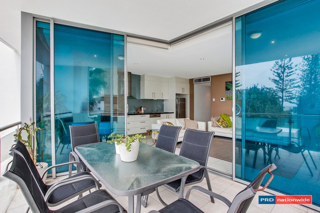 2/78 THE Esplanade BURLEIGH HEADS 11