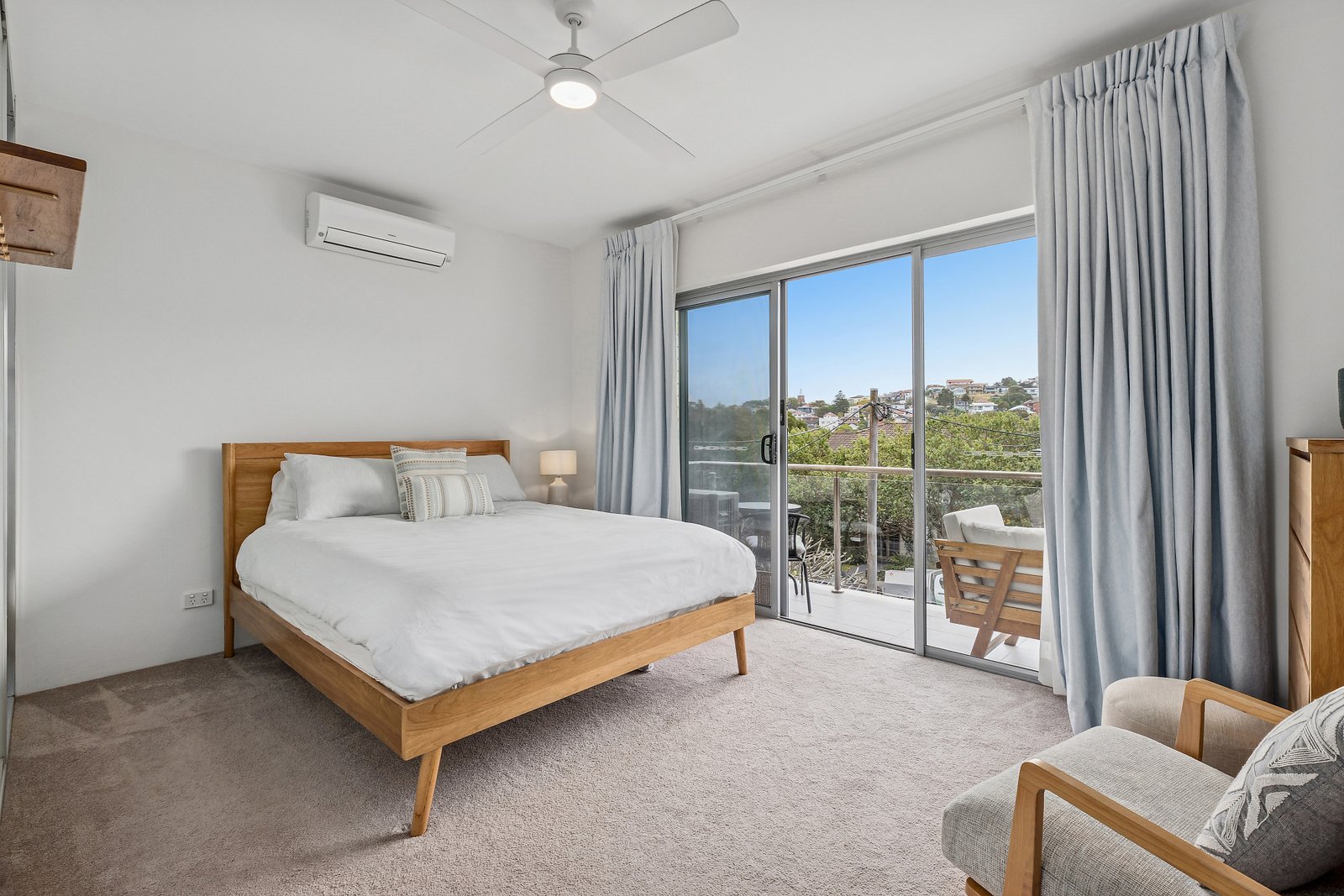 2/79 Duncan Street MAROUBRA 3