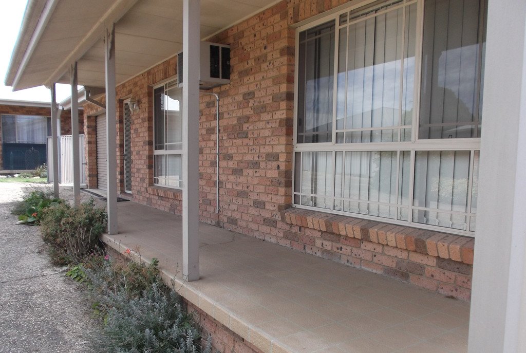 2/79 Fitzroy Street TUMUT 3