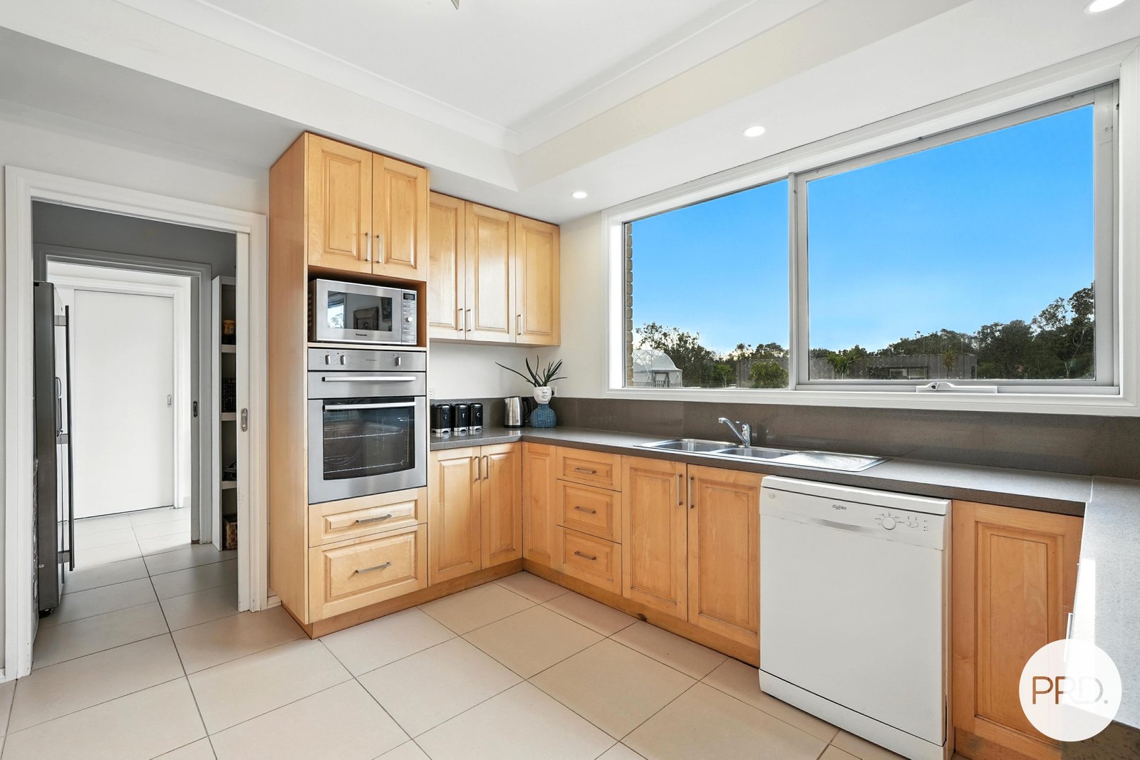 279 Gellibrand Drive SANDFORD 17