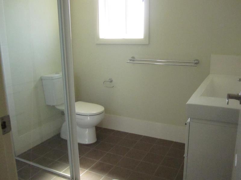 2/79 Grant Street TAMWORTH 4