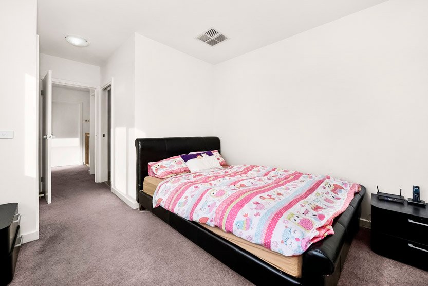 Gallery: 2/79 Greville Street
