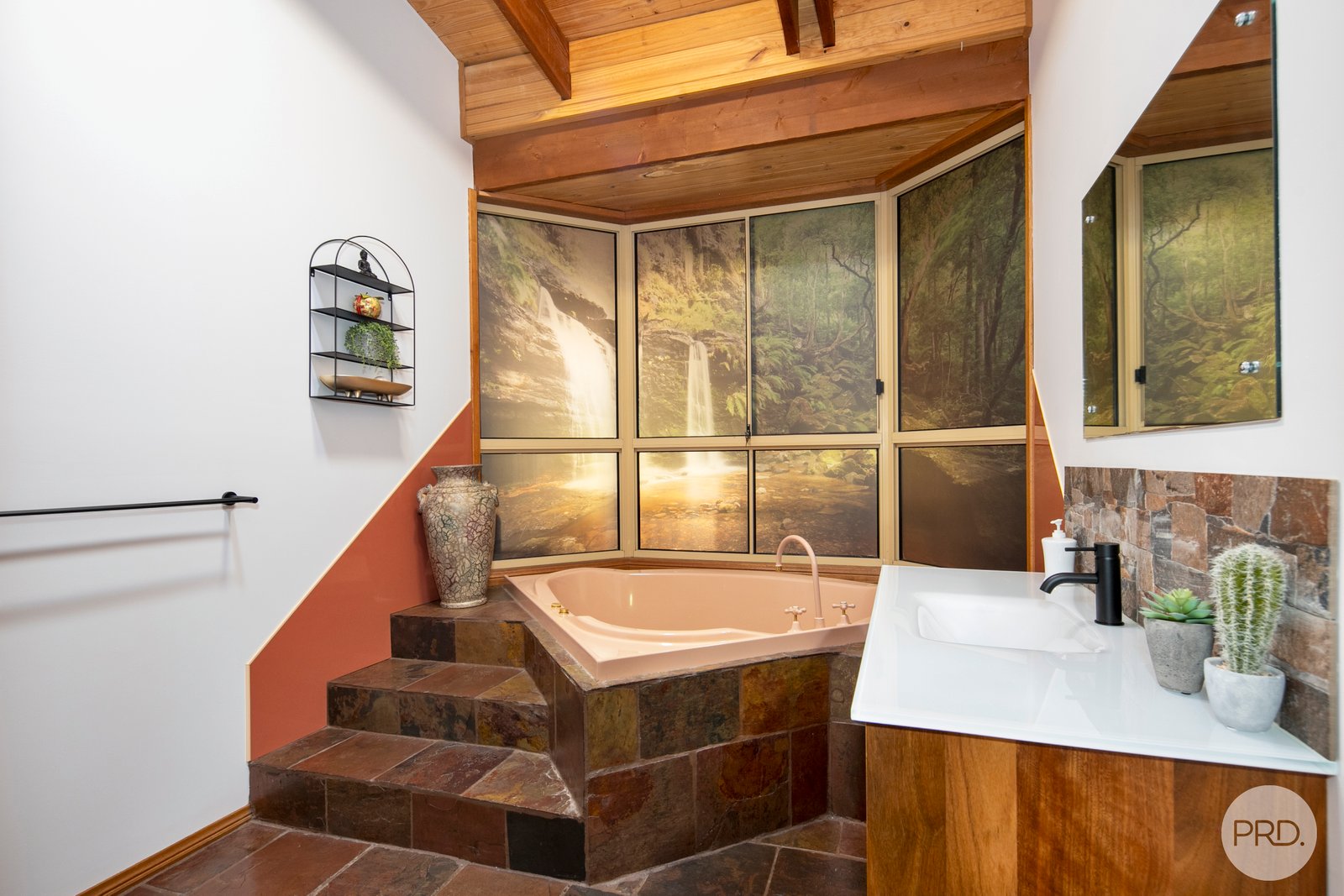 279 Haddon School Road HADDON 11